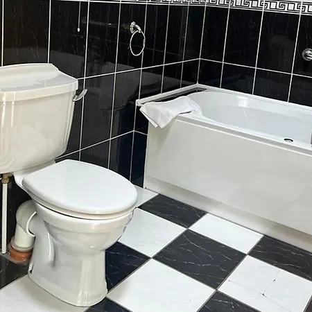 Castle Quay Homes By Trident Homes Сasa de vacaciones *